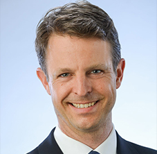 Dr. Björn Behr